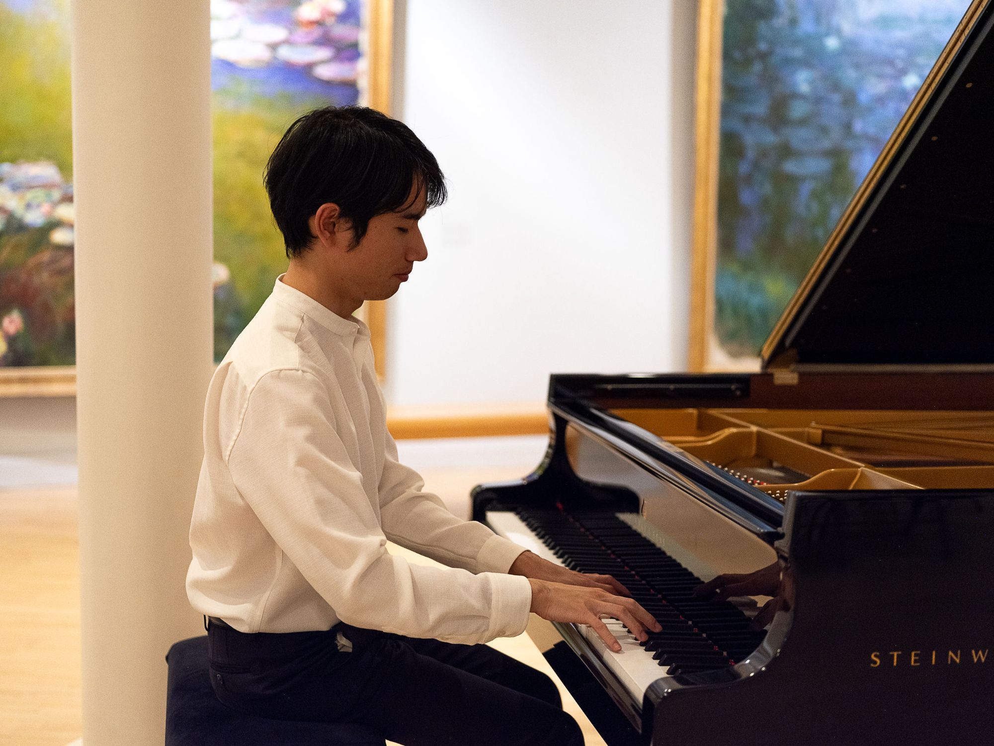 Kazumitsu Ujisawa — Pianist